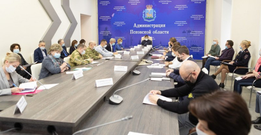 В Пскове прошло заседание комиссии о готовности к проведению переписи населения